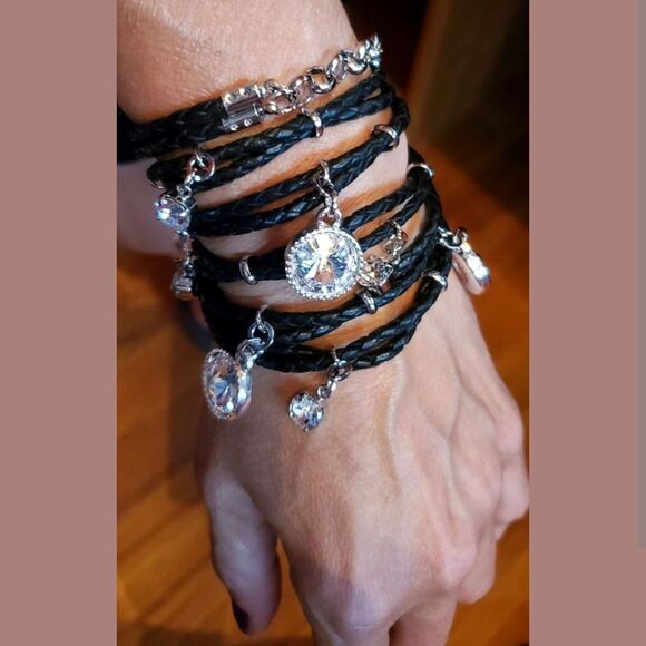 CORAVANA "DAYDREAM" BLACK LEATHER BRACELET W/ SILVER CRYSTAL CHARMS - Picture 7 of 8
